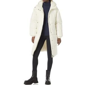 Amazon Essentials Women's Oversized Long Puffer Jacket, Eggshell White Large